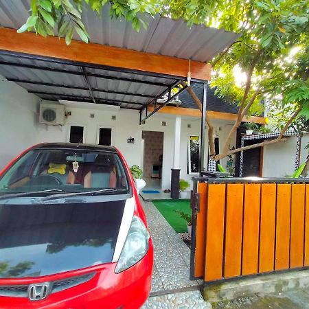 Shifana Homestay Syariah Yogyakarta Esterno foto